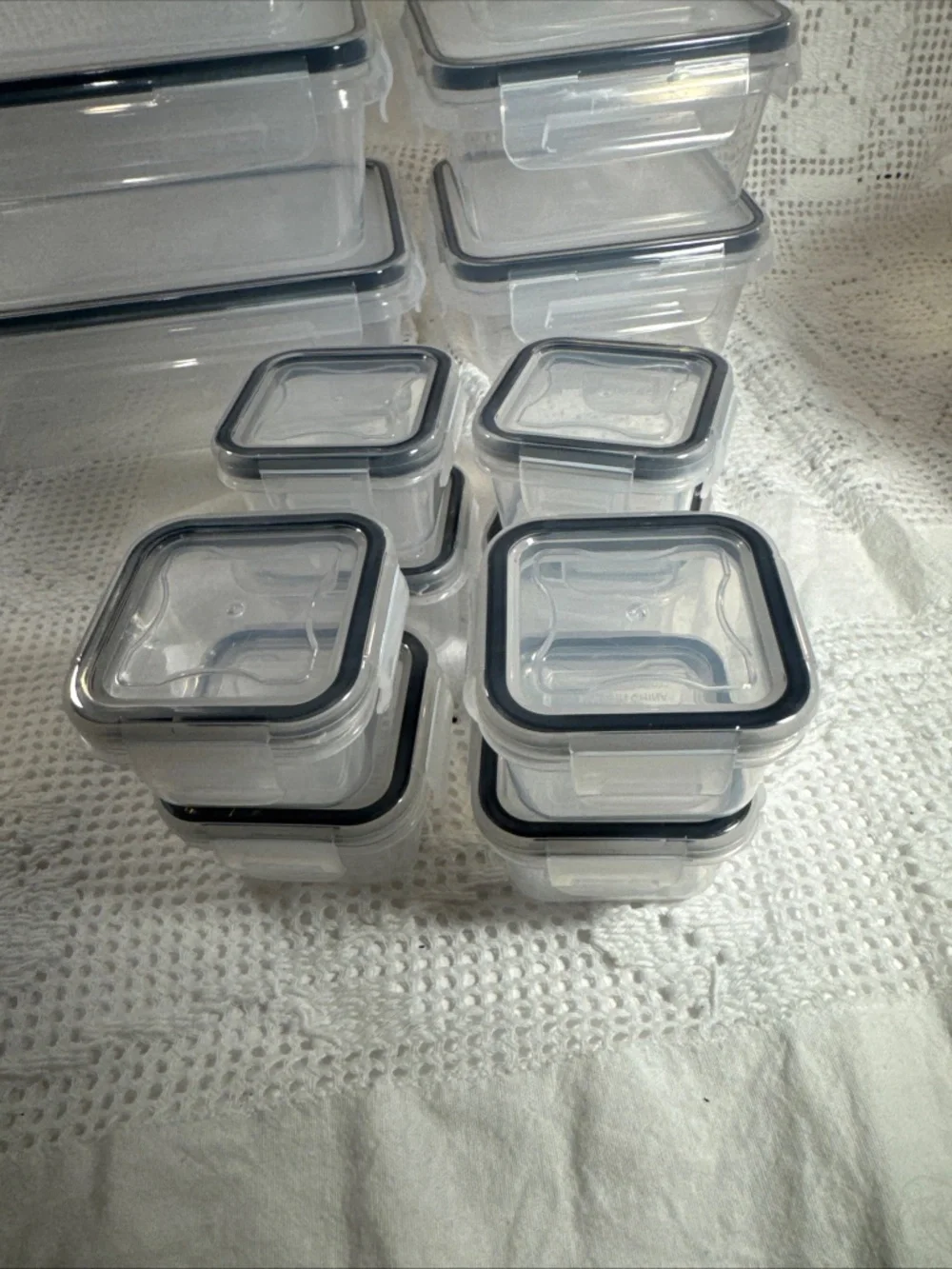 Plastic Storage Containers with snap lids